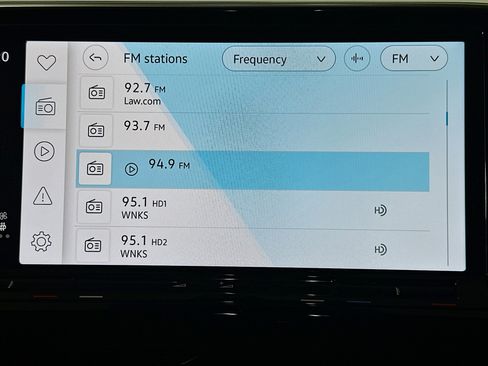 Used 2024 Volkswagen Atlas Cross Sport SE image 21