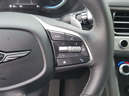 New 2026 Genesis G70 2.5T image 32