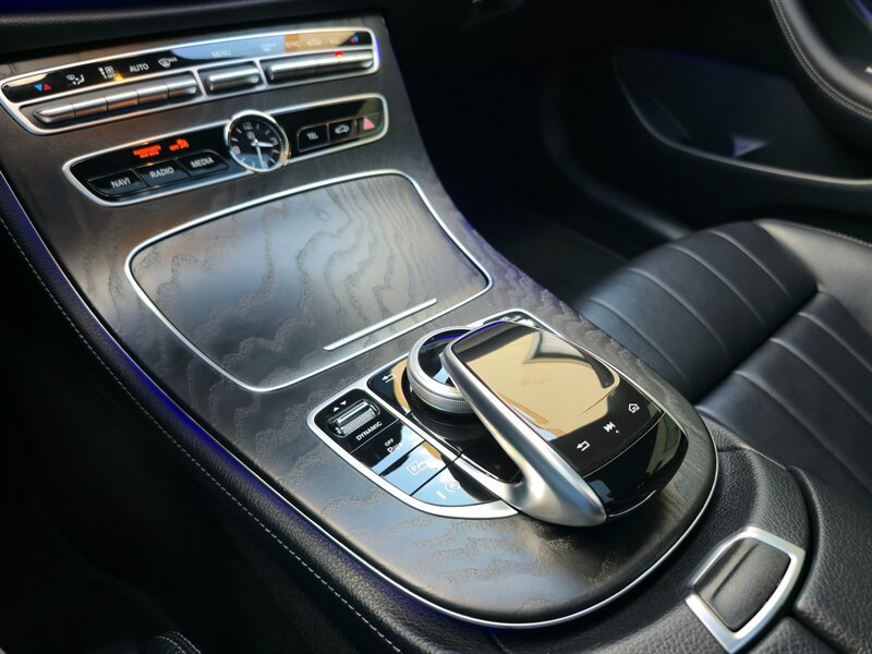 Used 2018 Mercedes-Benz E 400 Coupe image 21