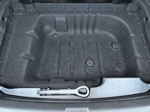 Used 2020 Mercedes-Benz E 450 E 450 w/ Driver Assistance Package image 21