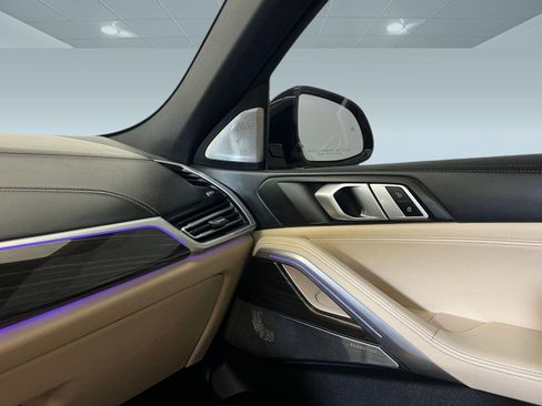 Used 2022 BMW X6 M50i w/ Executive Package image 31