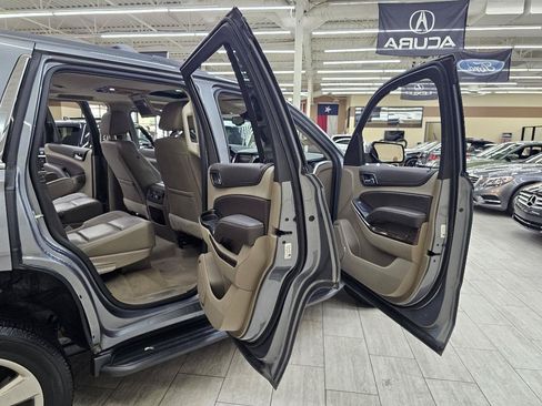 Used 2020 Chevrolet Tahoe LT RWD image 17