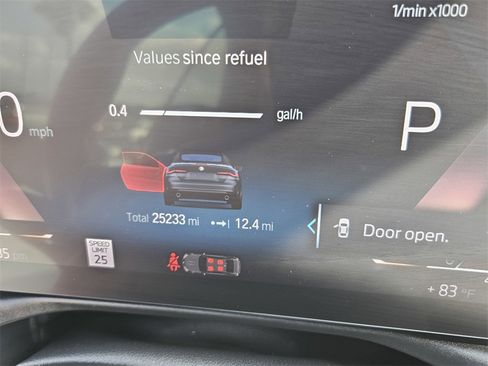 Used 2024 BMW 430i Convertible image 21