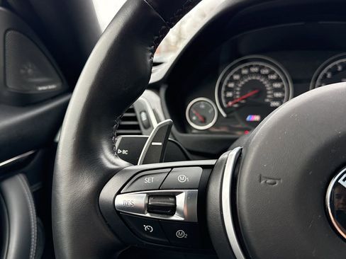 Used 2019 BMW M4 Coupe image 42