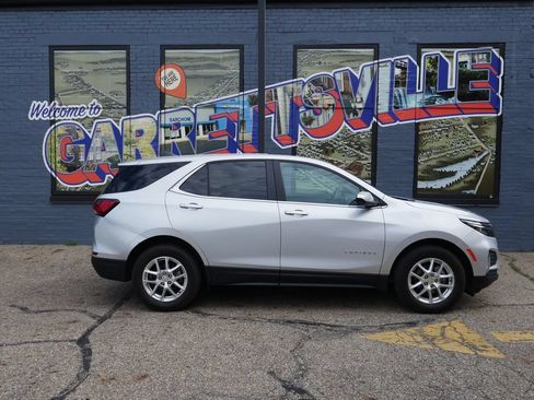 Used 2022 Chevrolet Equinox LT FWD image 23