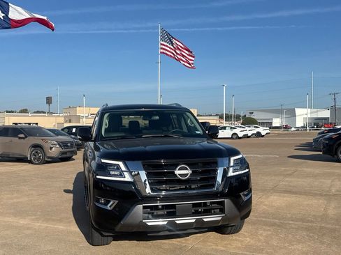 Certified 2024 Nissan Armada SV w/ Cargo Package RWD image 4