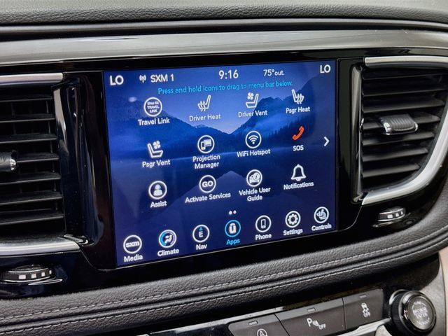 Used 2020 Chrysler Pacifica Limited FWD image 15
