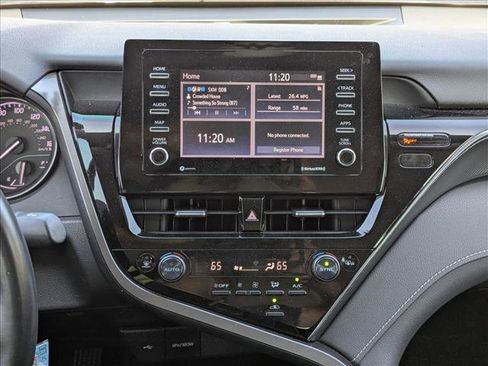 Used 2023 Toyota Camry SE image 13