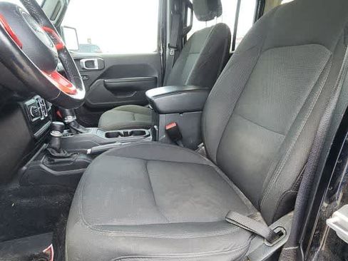 Used 2021 Jeep Wrangler Unlimited Sport AWD/4WD image 26
