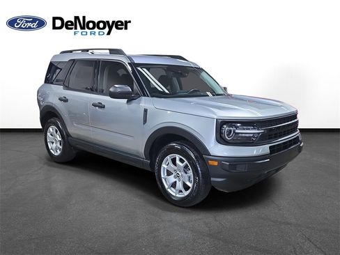 Used 2021 Ford Bronco Sport image 4
