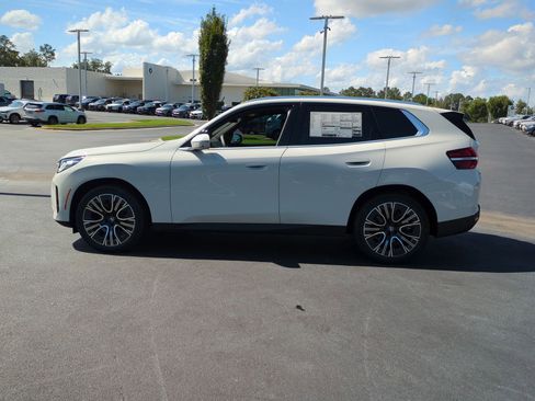 Certified 2025 BMW X3 xDrive30i w/ Premium Package image 7