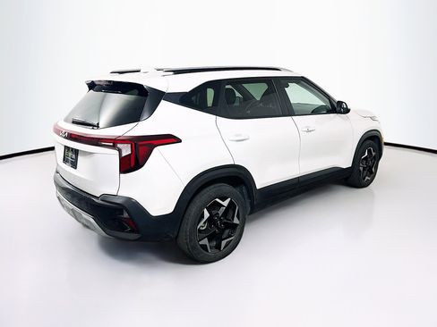 Used 2025 Kia Seltos S FWD image 9