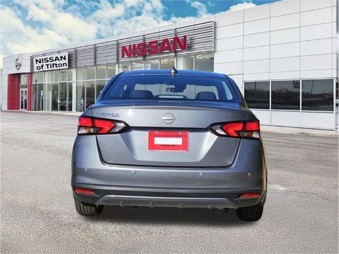 New 2025 Nissan Versa SV w/ Trunk Package FWD image 5