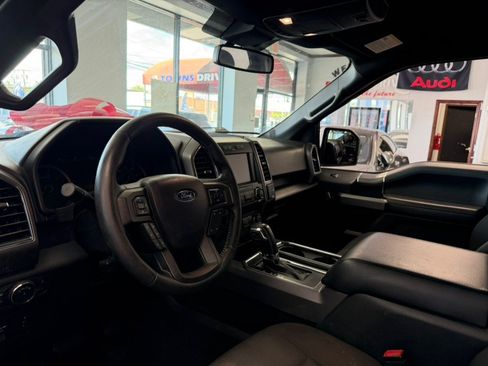 Used 2019 Ford F150 XLT w/ Equipment Group 302A Luxury AWD/4WD image 19