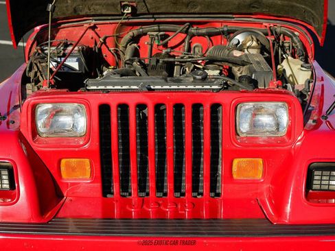 Used 1991 Jeep Wrangler Renegade AWD/4WD image 16