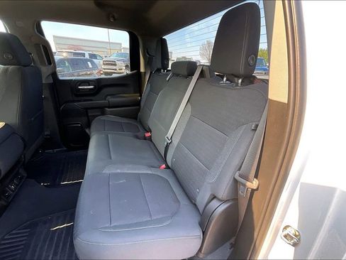 Used 2022 Chevrolet Silverado 1500 LT AWD/4WD image 23
