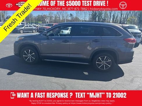 Used 2019 Toyota Highlander XLE image 7
