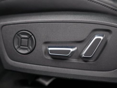 Used 2024 Audi RS 6 performance image 28