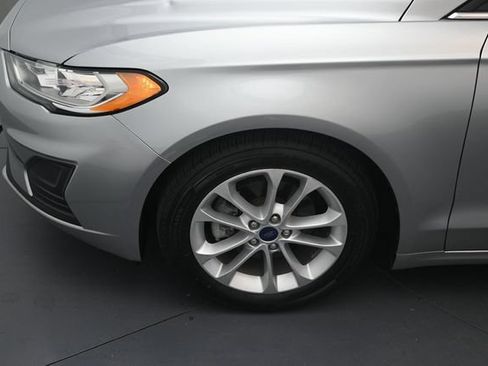 Certified 2020 Ford Fusion SE FWD image 9
