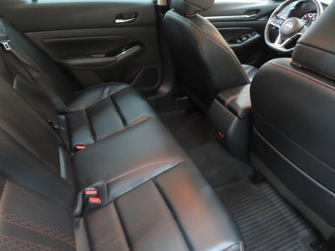 Used 2024 Nissan Altima 2.5 SR w/ SR Premium Package image 24