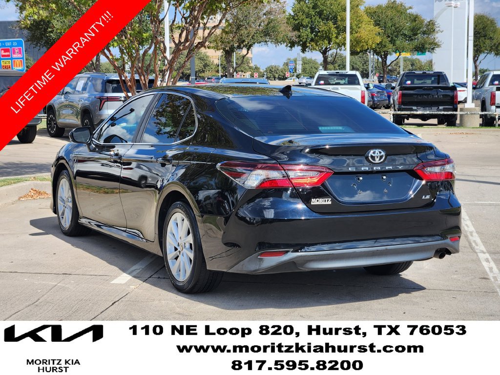 Used 2021 Toyota Camry LE FWD image 3