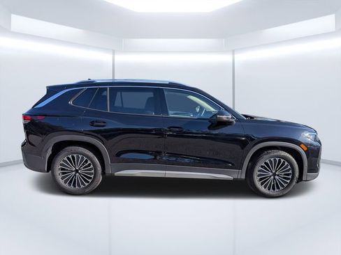 New 2026 Volkswagen Tiguan S FWD image 2
