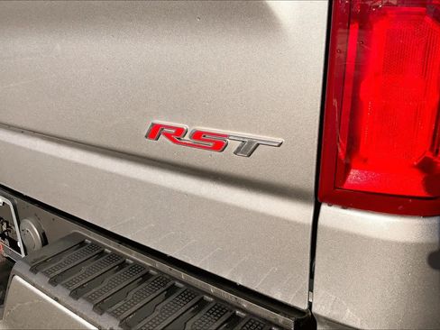 Used 2024 Chevrolet Silverado 1500 RST RWD image 10