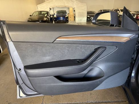 Used 2021 Tesla Model 3 Performance AWD/4WD image 19