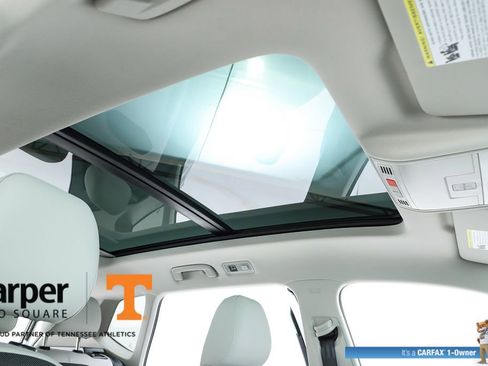 Used 2025 Volkswagen Taos SE w/ Panoramic Sunroof Package image 74