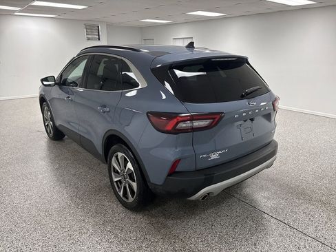 Used 2025 Ford Escape Platinum image 6