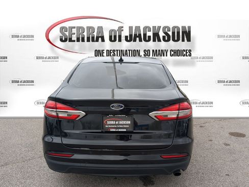 Used 2019 Ford Fusion SEL image 7