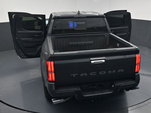 New 2026 Toyota Tacoma Limited AWD/4WD image 21