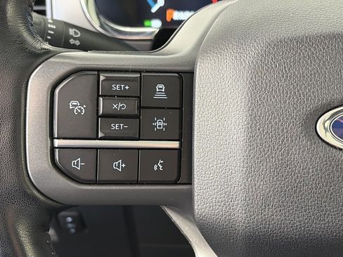 Certified 2021 Ford F150 Lariat w/ Equipment Group 502A High image 17