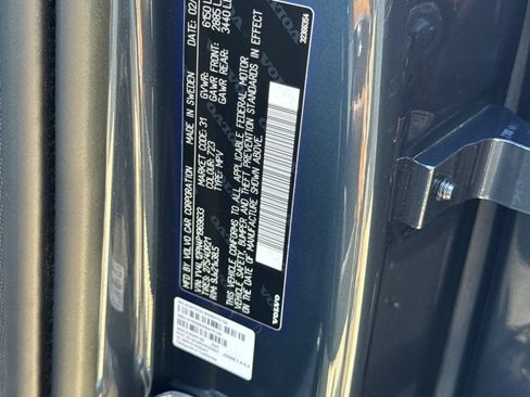 Certified 2023 Volvo XC90 B5 Plus w/ Protection Package AWD/4WD image 30