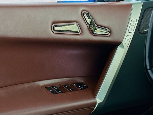 Used 2023 BMW iX xDrive50 w/ Ultimate Package 2 image 15