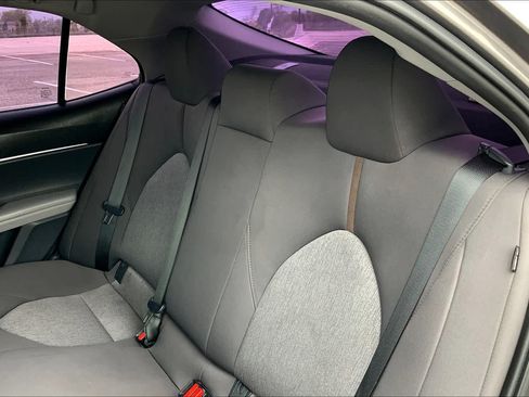 Used 2020 Toyota Camry L FWD image 18