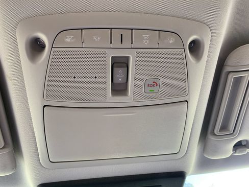 Used 2023 Nissan Armada SL w/ Captain's Chairs Package RWD image 23