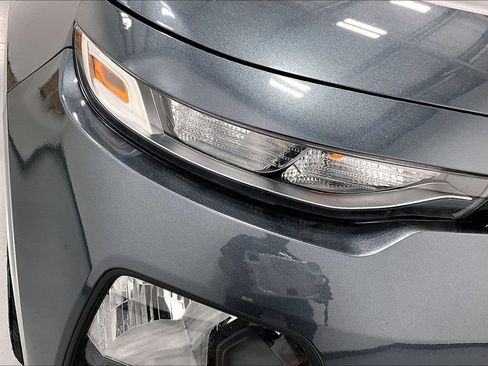 Used 2020 Kia Soul S FWD image 35