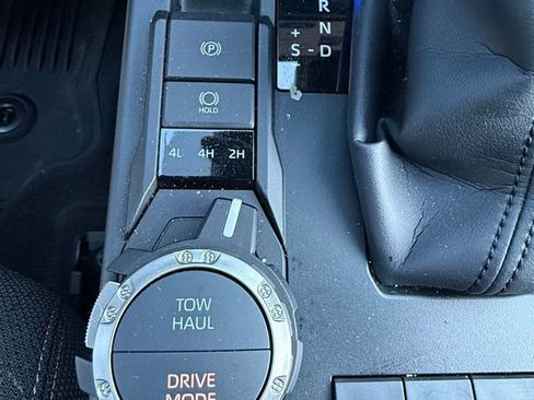 Used 2025 Toyota 4Runner SR5 image 14