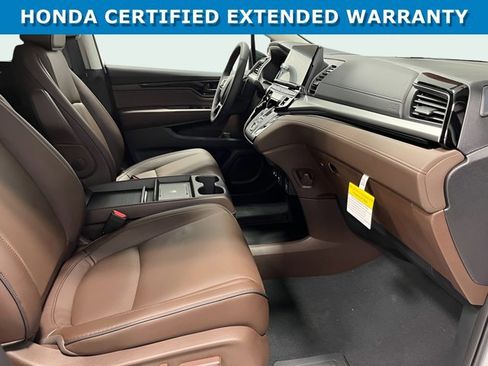 Certified 2025 Honda Odyssey Touring image 27