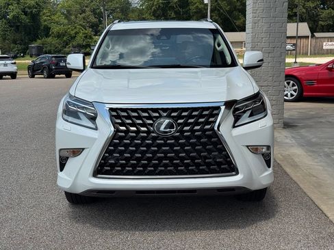 Used 2022 Lexus GX 460 Luxury w/ Accessory Package AWD/4WD image 19