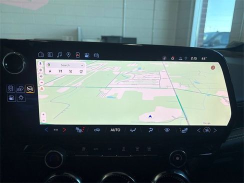 Used 2025 Chevrolet Blazer EV LT image 24