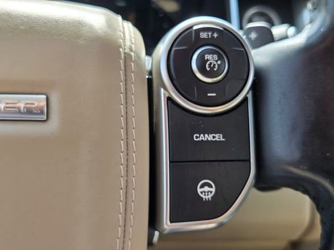 Used 2016 Land Rover Range Rover Supercharged image 34