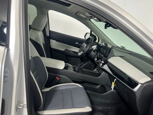 Used 2024 Honda Prologue Touring image 30