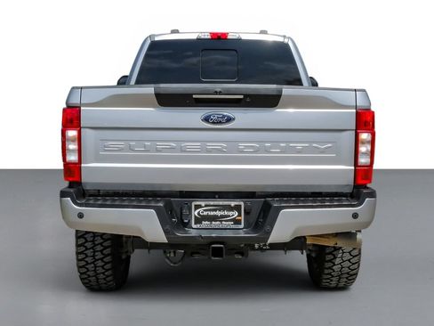 Used 2020 Ford F250 Lariat w/ Lariat Ultimate Package AWD/4WD image 8