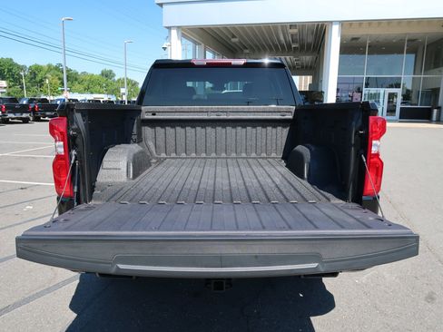 Used 2023 Chevrolet Silverado 1500 RST w/ Z71 Off-Road Package AWD/4WD image 36