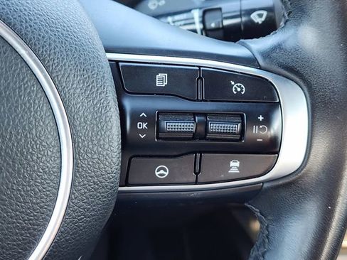 Certified 2023 Kia K5 GT-Line image 12