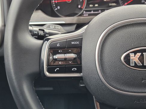 Used 2021 Kia Sorento EX w/ Panoramic Sunroof Package image 34
