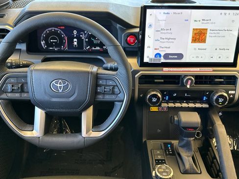 New 2026 Toyota Tacoma TRD Off-Road AWD/4WD image 16