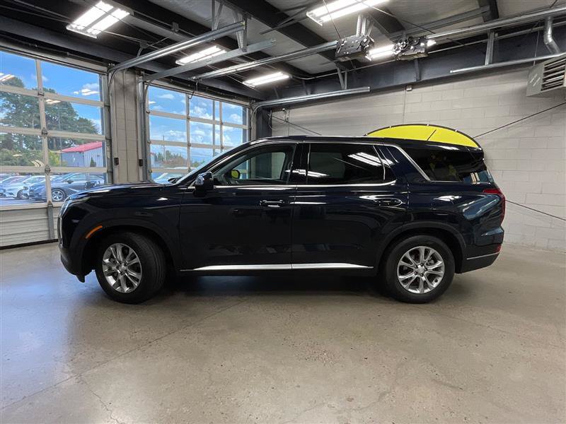 Used 2022 Hyundai Palisade SE FWD image 2